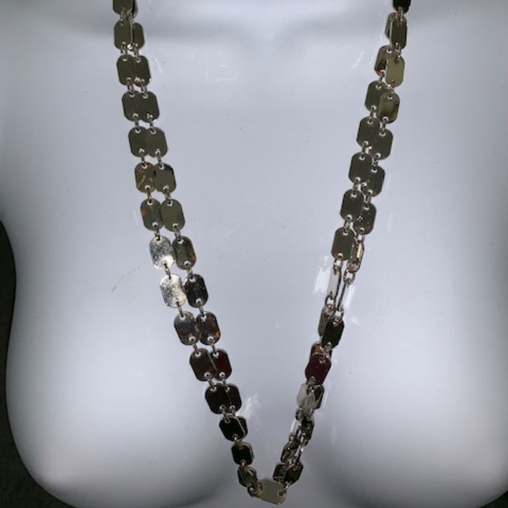 Silver Tone Necklace